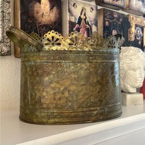 Vintage Brass Oval Metal Bin with Lace-Style Edge and Handles‎